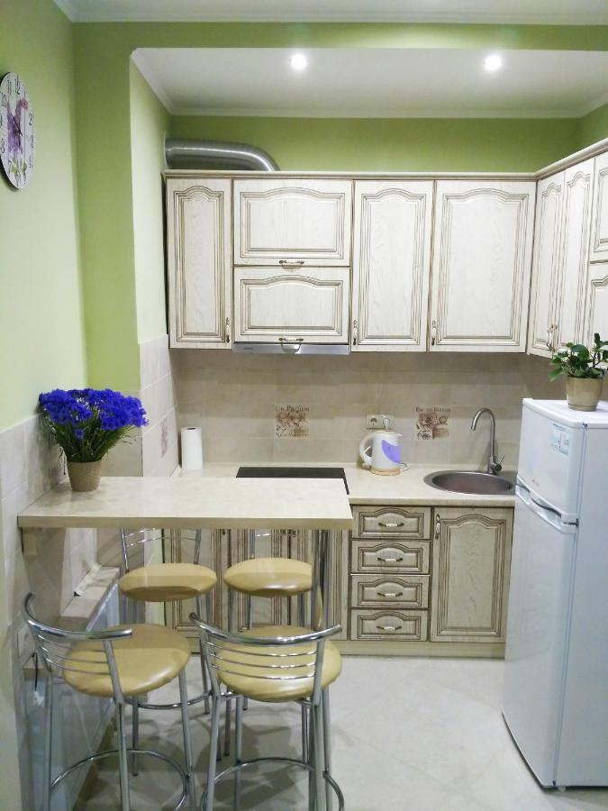Apartment M&K In The Center Λβιβ Εξωτερικό φωτογραφία